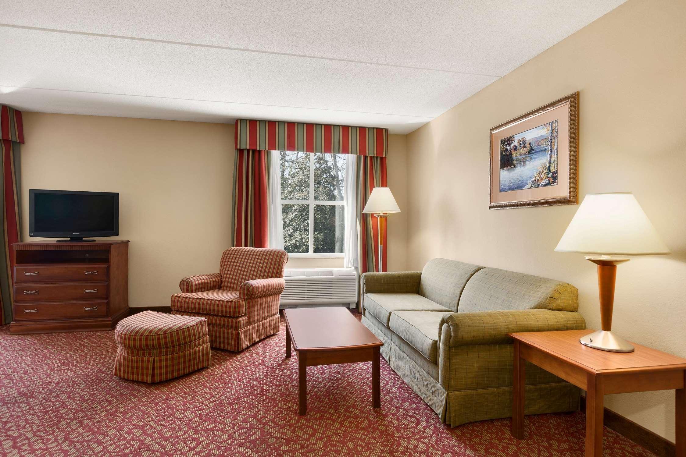 Hampton Inn & Suites Williamsburg Historic District Dış mekan fotoğraf